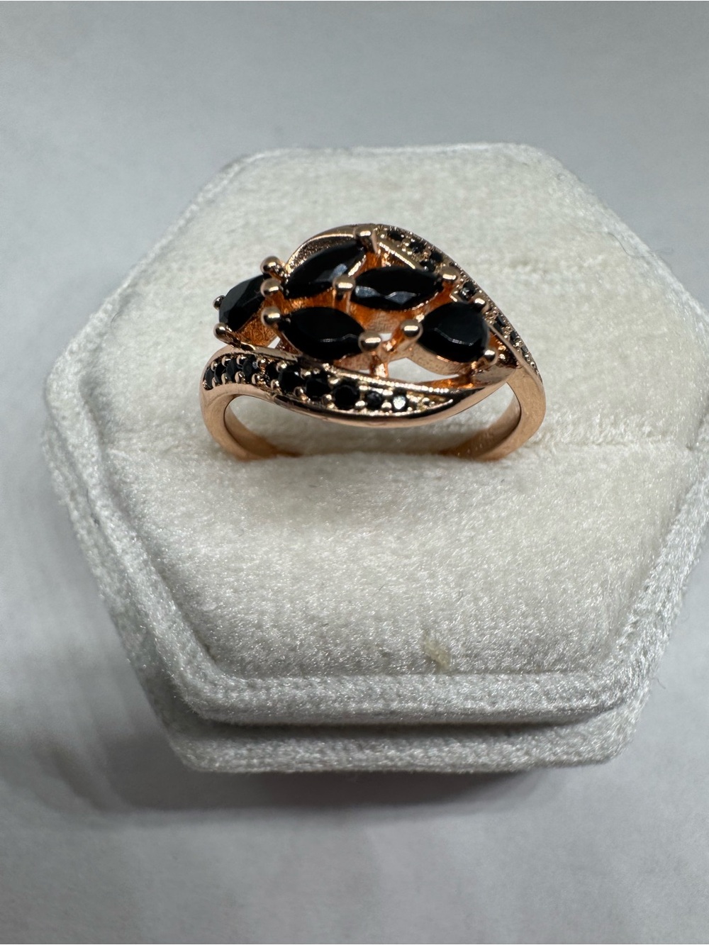 Vintage 14K 585 Rolled Gold Lab Created Black Spinel Ring Size 8